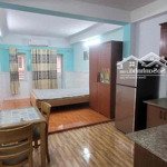 Studio full nội thất+ tách bếp+ cửa sổ giá chỉ 5 triệu- bạch đằng