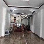 Cho thuê nhà 2 tầngmặt tiềnkhúc hạo 125m2