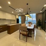 Cần bán gấp căn penhouse 240m2 view biển ngay trung tâm khu du lịch hạ long , quảng ninh