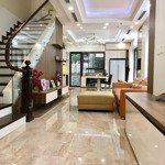 Cho thuê biệt thự vinhomes thăng long,diện tíchtừ 94m2 - 124 - 154m2, giá từ 14 tr/th. liên hệ: 0936.381.602