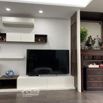 Chính chủ cần cho thuê căn hộ dt 120m2, 3 ngủ full đồ tại platinum - số 6 nguyễn công hoan