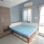 Cho thuê nhà đẹp 4 lầu 3pn 3wc đường số 4 phường 4 quận 4