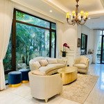 Tôi cần bán biệt thự vinhomes thăng longdiện tích154m2 giá bán 19 tỷ full nội thất đẹp 0964753496