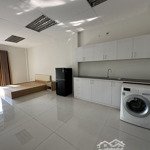 Cho thuê phòng 50m2 gần chợ bà chiểu full nt