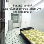 Phòng cửa sổ ban công sân q3-wcr nội thất tự do ko chung chủ