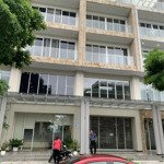 Cho thuê shophouse sala, diện tích: 5.6x20m.năm trong khu kinh doanh sầm uất, nhà hoàn thiện đẹp.