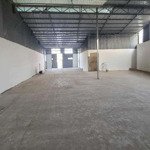 Cho Thuê Xưởng 300M2 Mặt Tiền Lã Xuân Oai, Thủ Đức