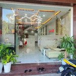 Sang nhượng văn phòng full nội thất biên hoà