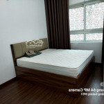 Cần cho thuê căn hộ chung cư 137 nguyễn ngọc vũ. 70m2 2 phòng ngủwc full đồ, giá 12 triệu/th. liên hệ: 0964070653