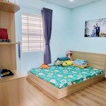 Cần bán chung cư c5 đủ nội thất : 72m2/ 1 tỷ 950 triệu