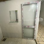 Hơn 1 tỷ, có ngay nhà cấp 4, kiệt ô tô, dt đất 60m2, gần chợ cẩm lệ