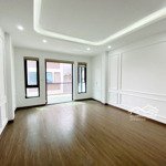 Cho thuê vp tại đường cát linh sàn 60m2 giá rẻ 9 triệu nhà xây mới 100%