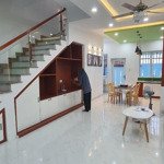 Cho thuê nhà phố suncasa 1, p. hòa phú, thành phố mới bình dương. sát bên kcn vsip2