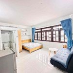 Căn hộ studio cửa sổ lớn_full nội thất_free xe_p4_khu sân bay_tân binh