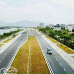 Bán biệt thự tân cổ điển ngay sông quán trường nha trang 305m2 3 tầng chỉ 18,5 tỷ