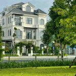 Chuyển nhượng biệt thự vinhomes green villas