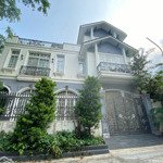 Cho thuê nhà villa 38b lam sơn, phường 02, tân bình