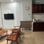 Cho thuê nhà full nội thất 2pn 3wc 6m x 7m 1 lầu nguyễn hồng đào tb