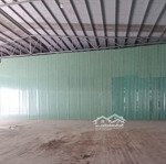 Kho 360m2 ở quận 7 cần cho thuê có sẵn pccc trần cao chuẩn - đẹp