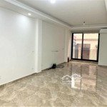 Cho thuê nhà 7 tầng x 50m2 tại lê văn thiêm - lê văn lương, có điều hòa thang máy, làm văn phòng