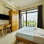 Căn hộ bancong studio view sông full nội thất gần 40m2 mới keng