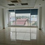 Chính chủ cho thuê văn phòng chuyên nghiệp dt 80m2 giá rẻ tại 130 quán thánh, ba đình, hà nội