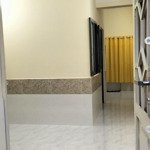 Nhà mới tinh nguyễn thái sơn - 3 phòng ngủ- 2 máy lạnh giá bán 10 triệu