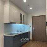 Cho thuê ch studio 28m2 đủ đồ ở vinhome green bay, mễ trì chỉ 8.5tr/th