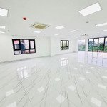 Chính chủ bán nhà lô góc mặt phố cầu giấy: 100m2*mt 12m*chỉ 41 tỷ, cho thuê 80 triệu/tháng