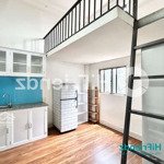 Duplex cửa sổ trời, gần đh văn hiến, giá rẻ, không giới hạn người ở