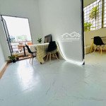 2 phòng ngủban công cửa sổ thoáng mát quá sịn 60m2 tại cộng hòa ttrinh tbinh