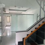 Cho thuê nhà góc mặt tiền 80m2 ngay chợ, khu sầm uất