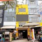 Mt ngã 3 trường chinh có vỉa hè kd quán ăn, cafe