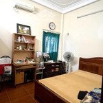 95m2 3 tầng 6 ngủ dân xây chắc chắn, view hồ ô tô đỗ cạnh nhà