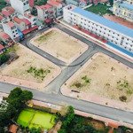 75m2, mặt tiền 5m đường áp phan 7,5m, vỉa hè 3m, ngay chợ đông tảo, trường tiểu học