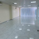 Cho thuê văn phòng đường nguyễn trọng tuyển, phường 10, quận phú nhuận dt 100m2 giá 25 triệu /th