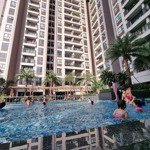 Cho thuê căn 2pn+ 2 vệ sinh72m2 tầng6 8 triệu view nội khu hồ bơi opal boulevard