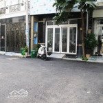 Bán nhà 5 tầng ngang 4,8m dtsd 260m2 đậu ô tô, ngay chợ hiệp bình