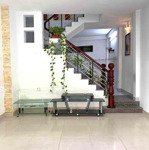 Nhà 2 tầng mt kề ông ích đường - 70m2 - ngang 7m - sạch sẽ