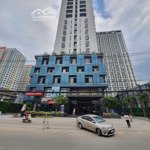 Cho thuê nhanh căn 1 phòng ngủ 1 vệ sinh45m2 la astoria quận 2, nhà sạch đẹp, giá chỉ 8 triệu/tháng