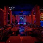 Sang nhượng quán lounge dj 180m2 mặt tiền cao bá nhạ quận 1