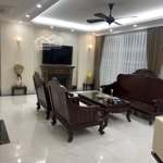 Chung cư cienco 1 hoàng đạo thúy, 156m2, 3pn- full nội thất giá bán 8.7 tỷ