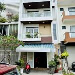 Bán nhà 03 tầng_full nội thất_view công viên_kđt vcn phước long 1_nha trang