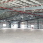 Warehouse for rent in district 7