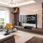 Cho Thuê Gấp Căn Hộ 671 Hoàng Hoa Thám, 115M2, 3 Phòng Ngủ View Hồ Tây, Có Nội Thất