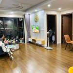 Mình cần bán căn 81m2- 2pn 2wc greenpark- full nội thất-0988917869