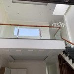 Chủ đi định cư nước ngoài cần bán gấp nhà tại phường15 ( q8 ), giá 1 tỷ 232 ( 95m2 ), lh 0938241631