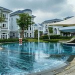 Bán nhanh căn nhà phố sol villas 140m2 giá 14 tỷ, căn góc 2 mặt tiền. vị trí đẹp. lh: 0939968879