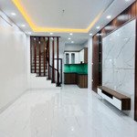 Bán nhà đông ngạc mới tinh, lô góc, ô tô đỗ cửa 40m2 mt 5m xây 5 tầng chỉ 4,8 tỷ 0948031338