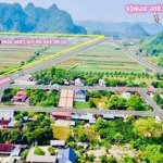 đất thị trấn yên thuỷ hoà bình , gần các khu công nghiệp , sân goll, giá đầu tư chỉ 5xx